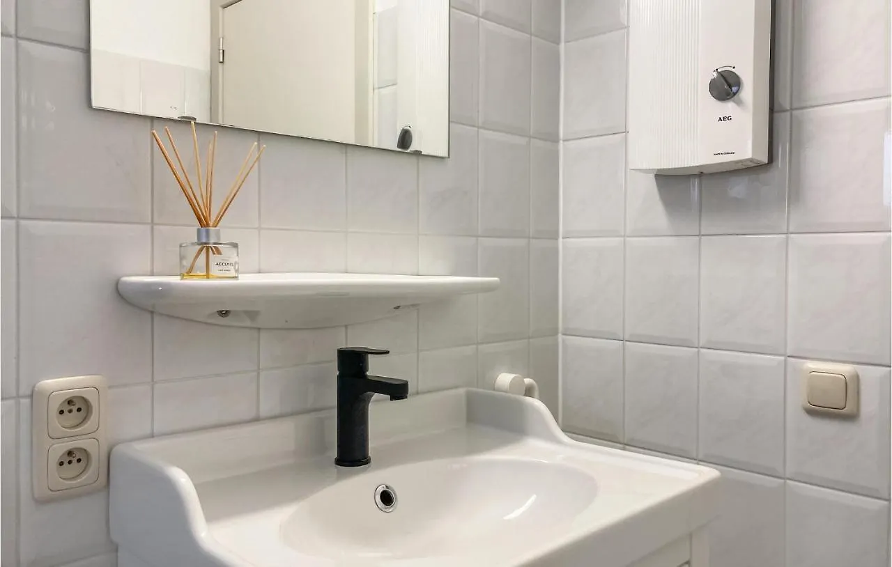 Gorgeous Apartment In Bredene With Kitchen
