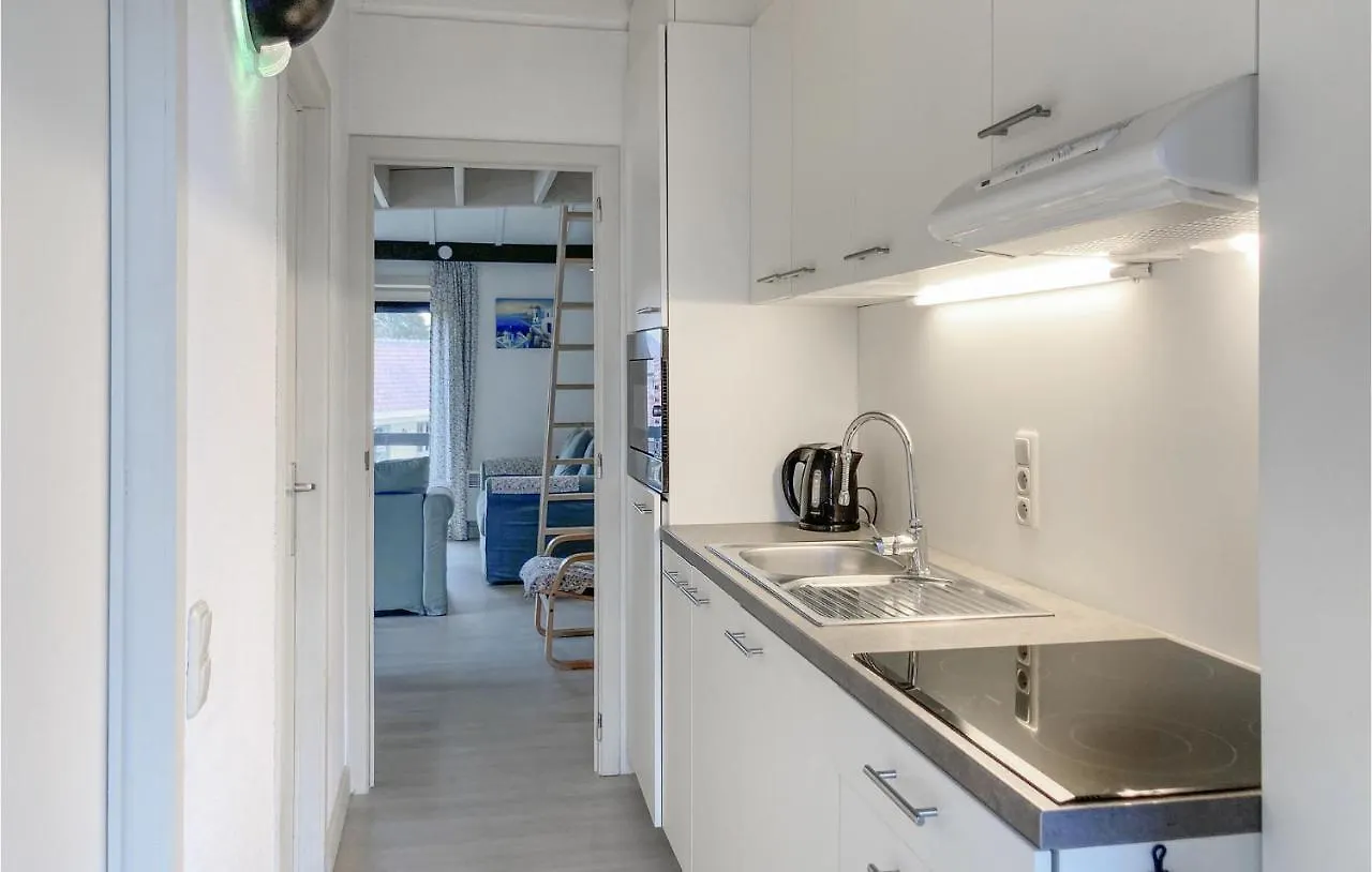 Gorgeous Apartment In Bredene With Kitchen 0*,